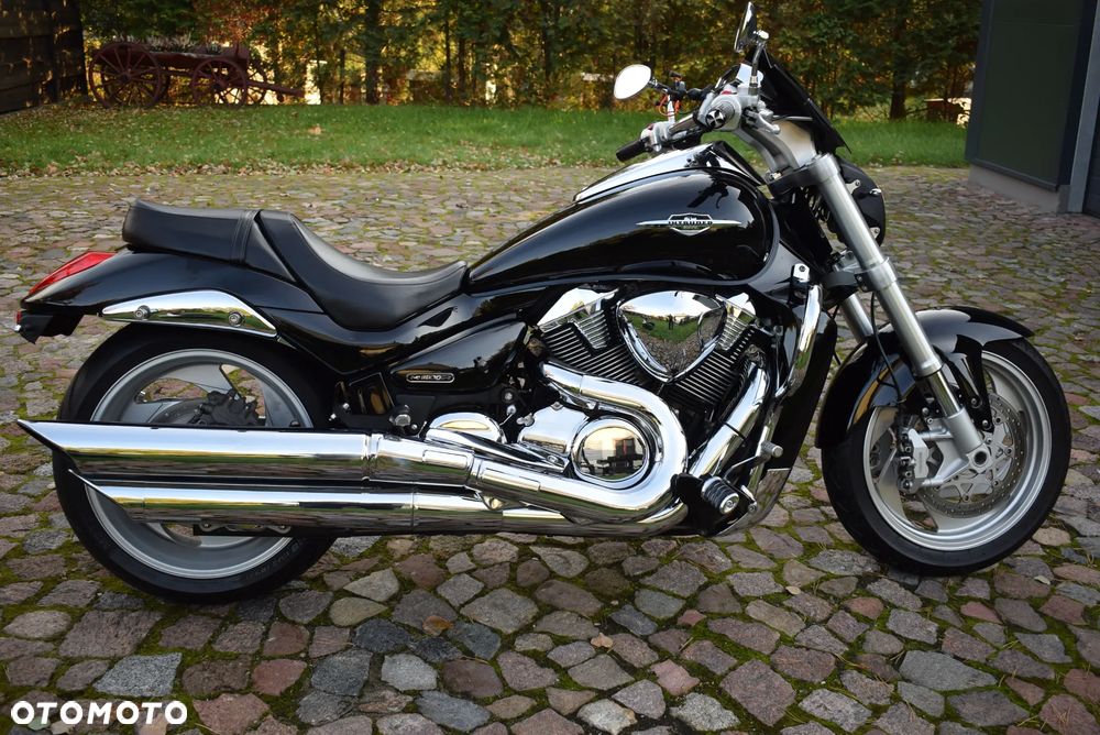 Suzuki Intruder - 26