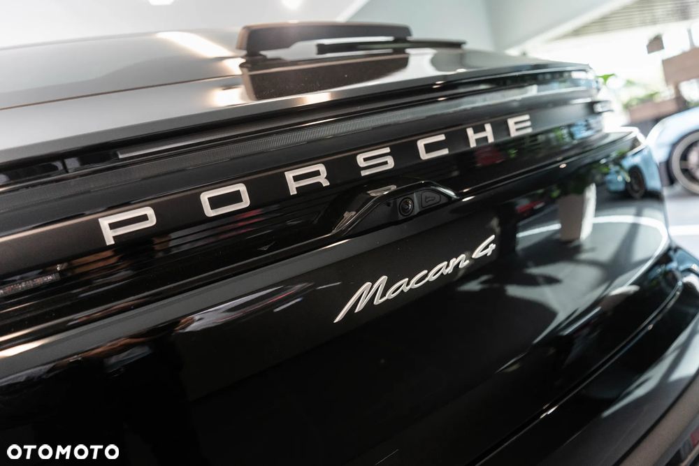 Porsche Macan - 31