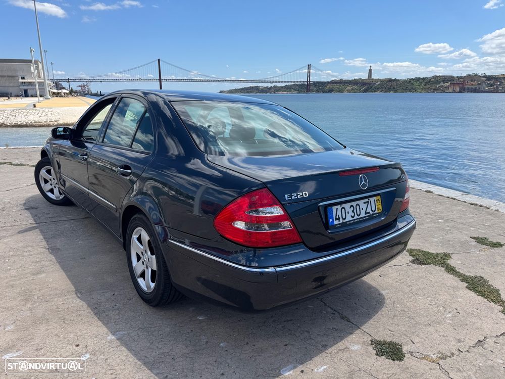 Mercedes-Benz E 220 CDI Elegance Aut. - 5