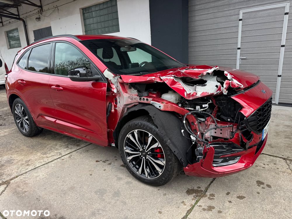 Ford Kuga 1.5 EcoBoost FWD ST-Line X - 2