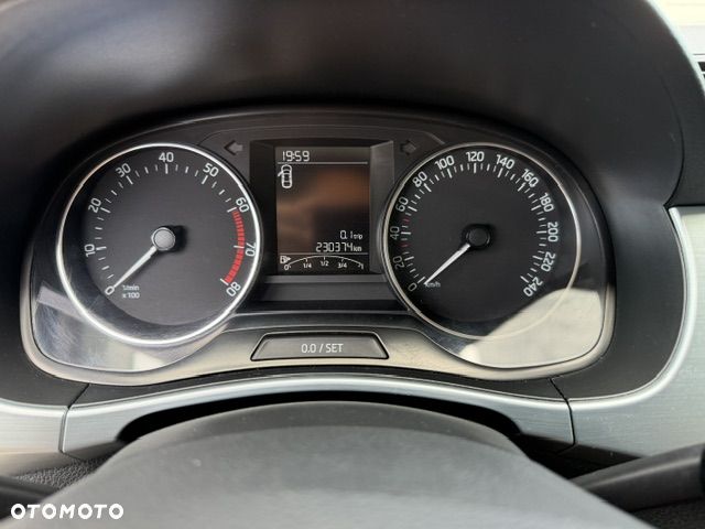 Skoda Fabia 1.0 TSI Ambition - 16