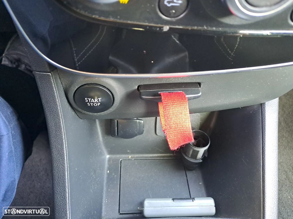 Renault Clio 0.9 TCE Limited - 6