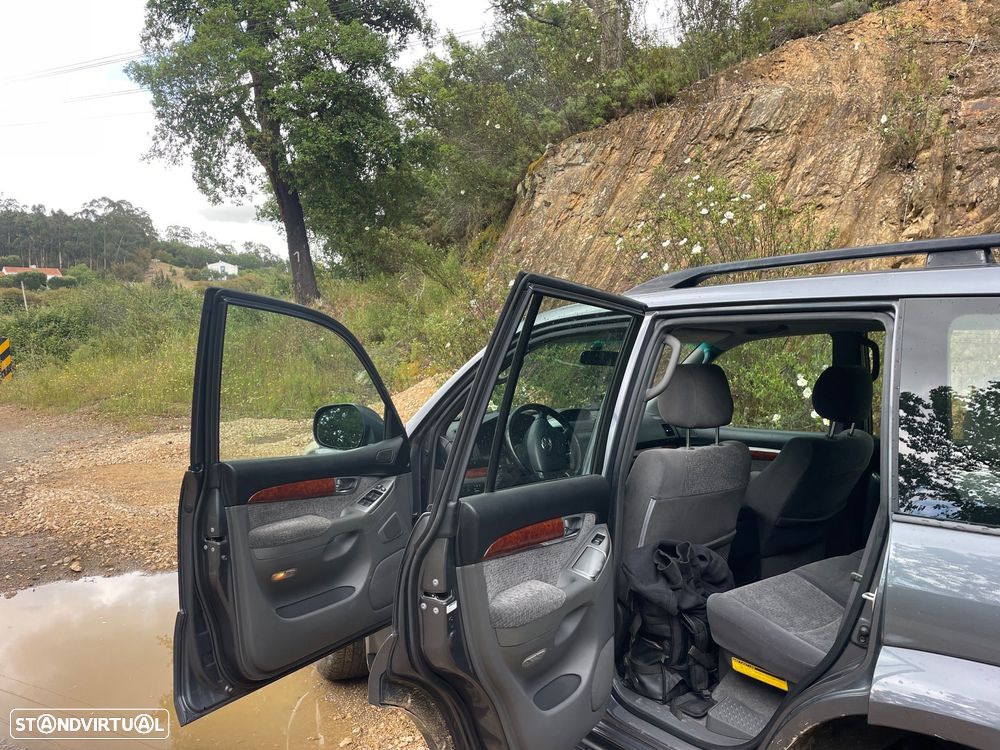 Toyota Land Cruiser 3.0 D-4D - 7