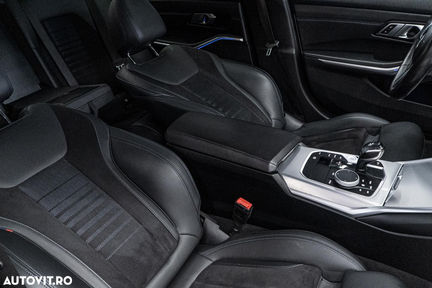 BMW Seria 3 320d xDrive AT M Sport - 33