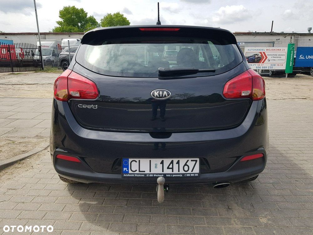 Kia Ceed - 6