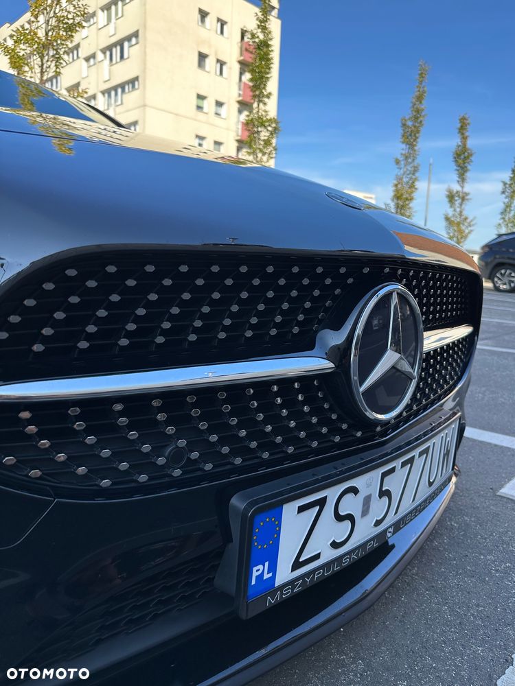 Mercedes-Benz Klasa A 180 7G-DCT Lim AMG Line Advanced Plus - 27