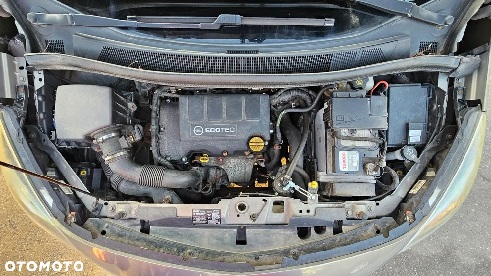 Opel Meriva 1.4 T Cosmo - 15