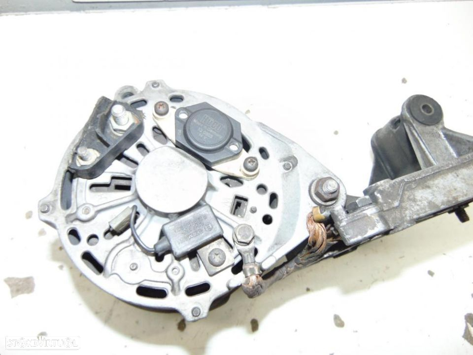 BMW E30 alternador - 4