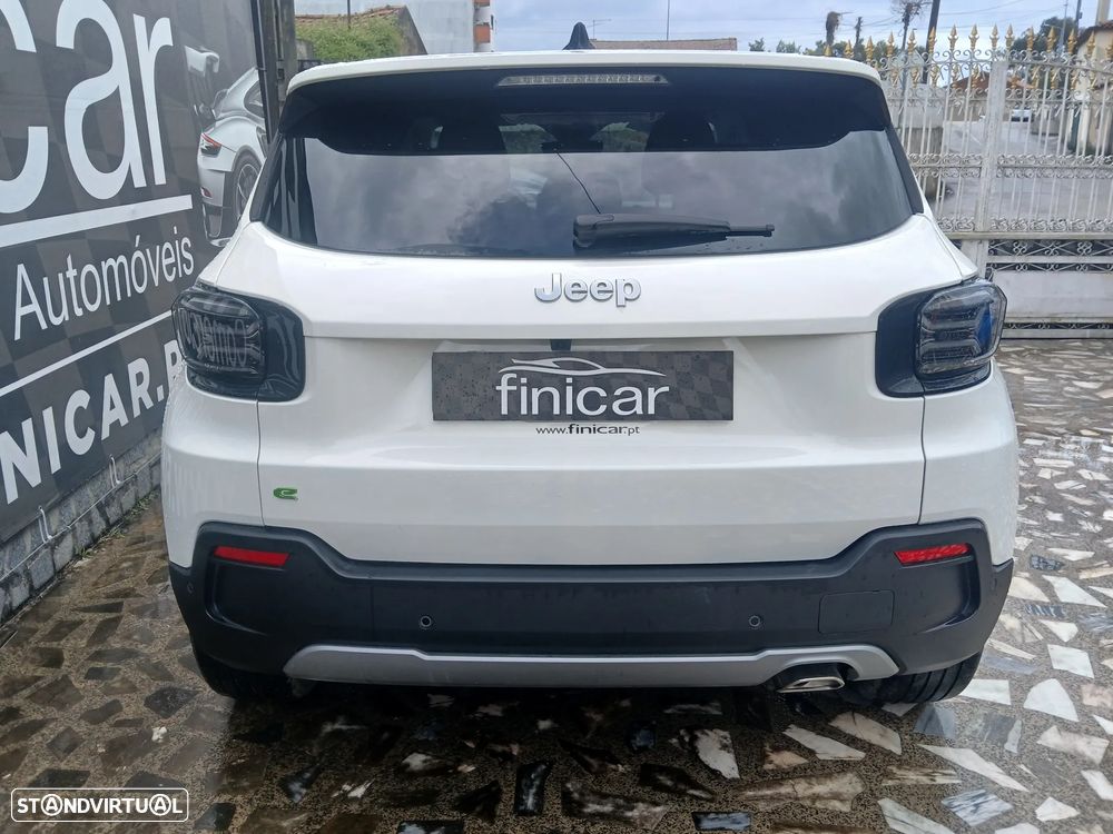 Jeep Avenger 1.2 e-Hybrid Altitude DCT - 9