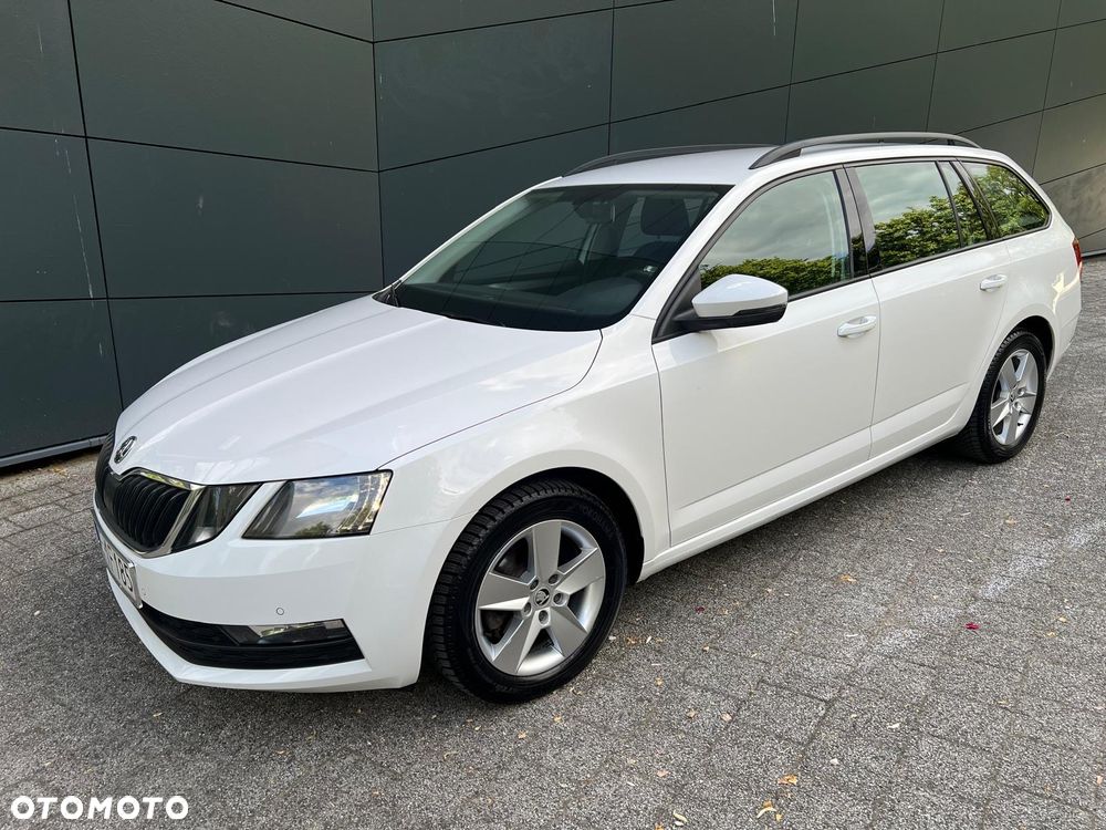 Skoda Octavia 1.6 TDI Ambition - 2