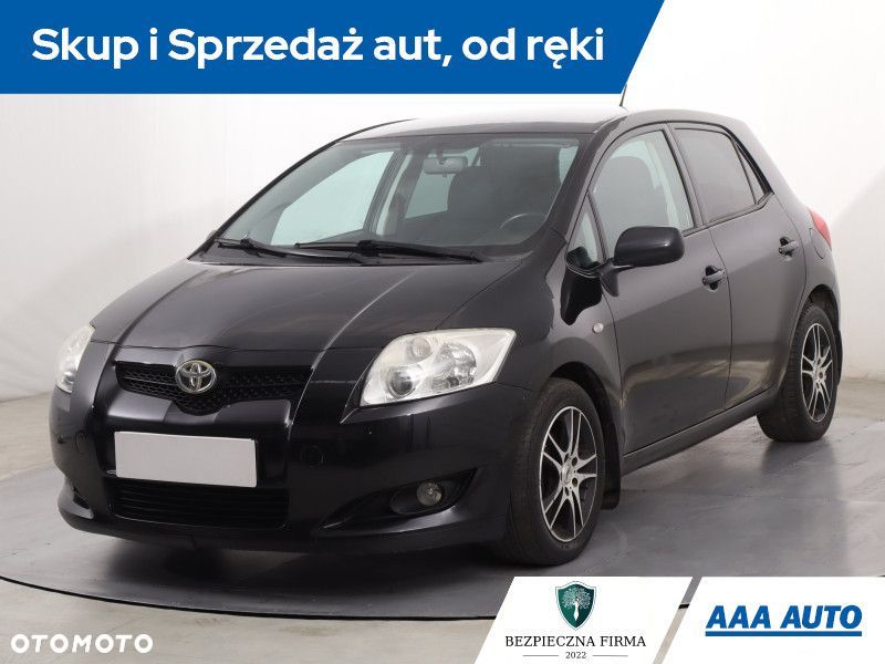 Toyota Auris - 3