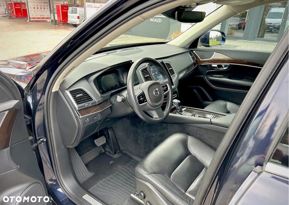Volvo XC 90 T5 AWD Geartronic Momentum - 12