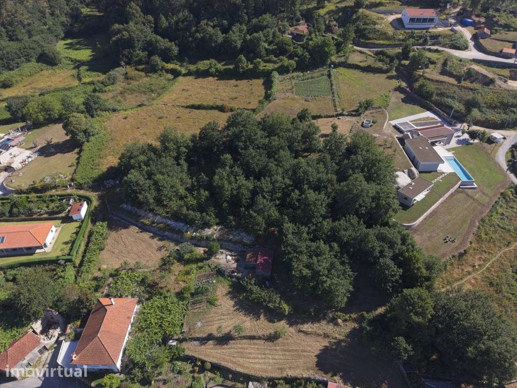 Terreno com PIP e 4.040 m² | Formariz, Paredes de Coura - Grande imagem: 4/21