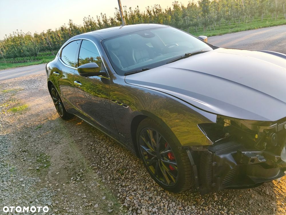 Maserati Ghibli - 3