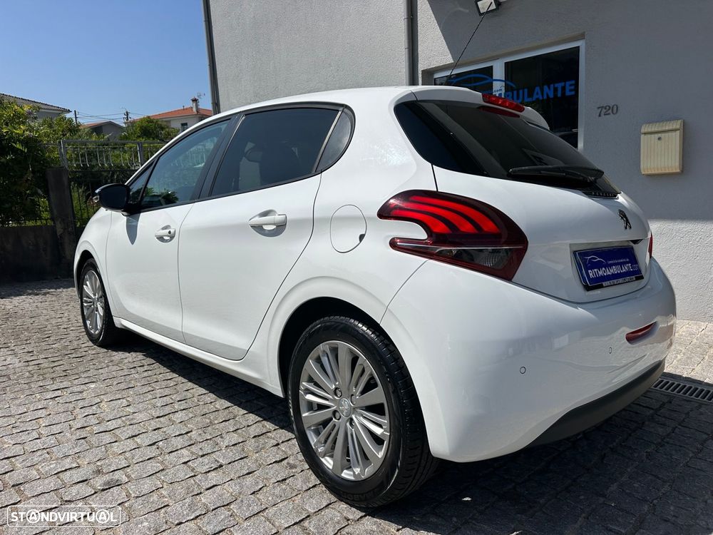 Peugeot 208 1.6 BlueHDi Style - 2