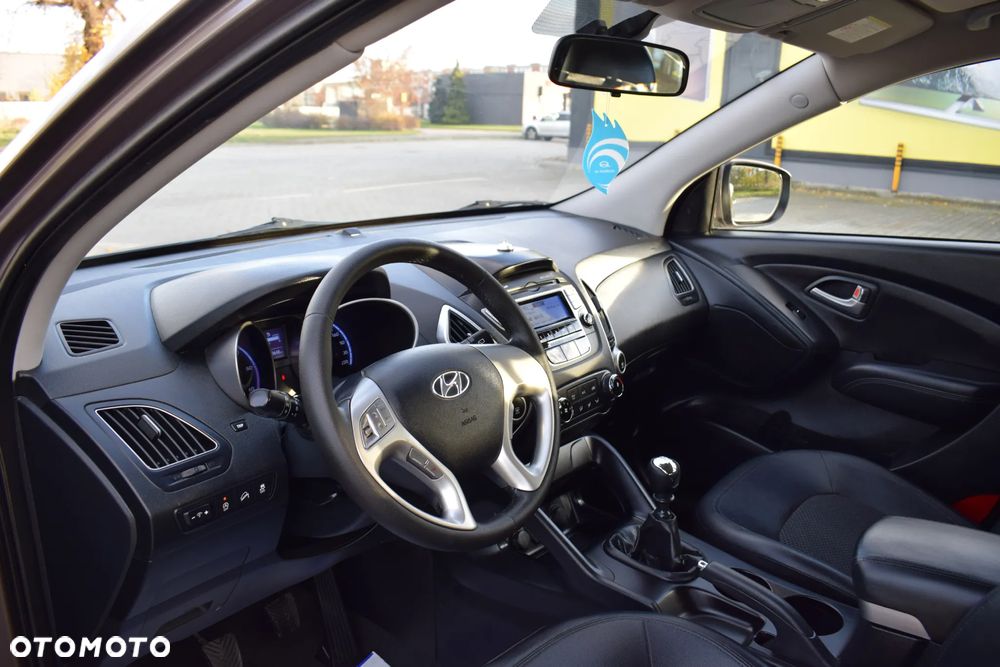Hyundai ix35 1.7 CRDi 2WD blue Comfort - 15