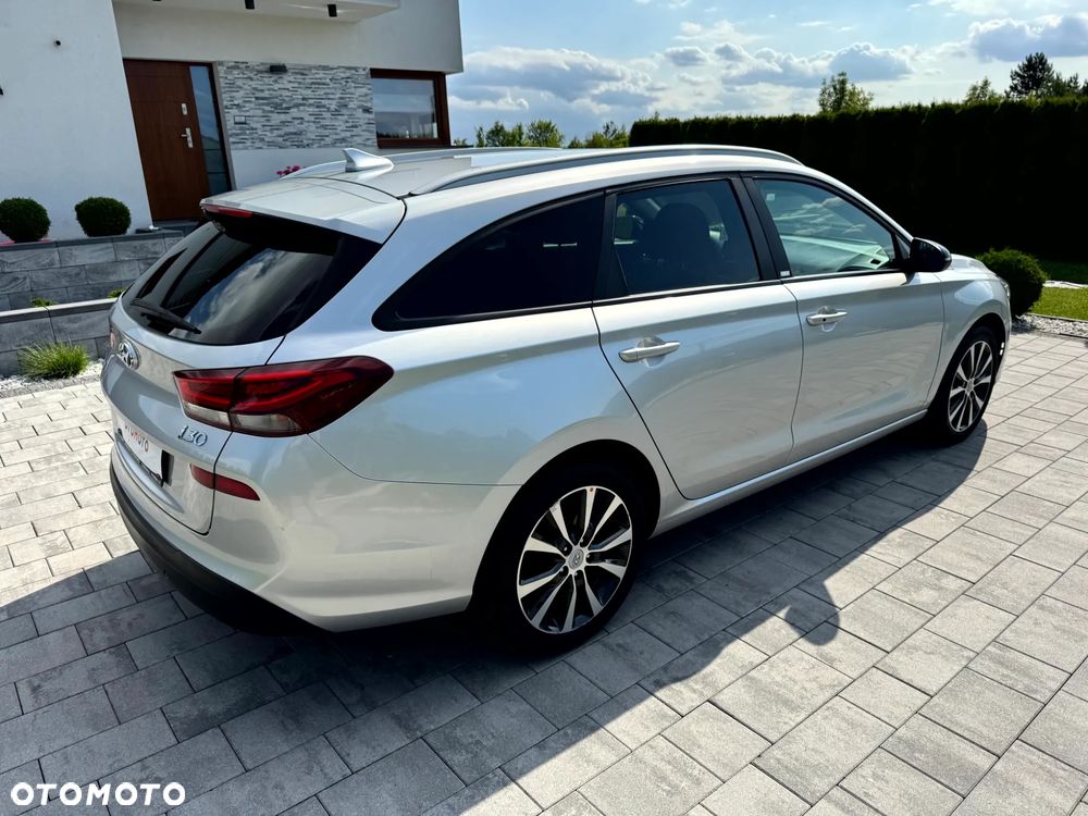 Hyundai i30 1.6 CRDI DCT YES - 5