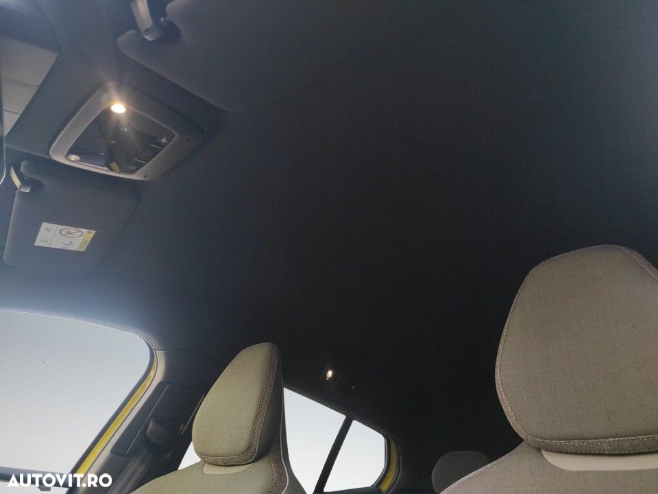 Volvo EX30 Twin Motor Performance Plus - 19