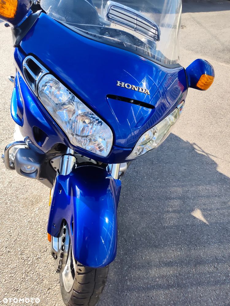 Honda GL - 4