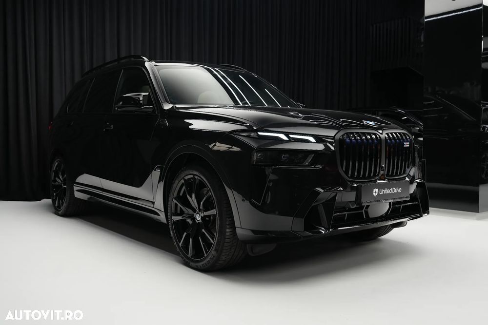 BMW X7 M60i xDrive AT MHEV - 4