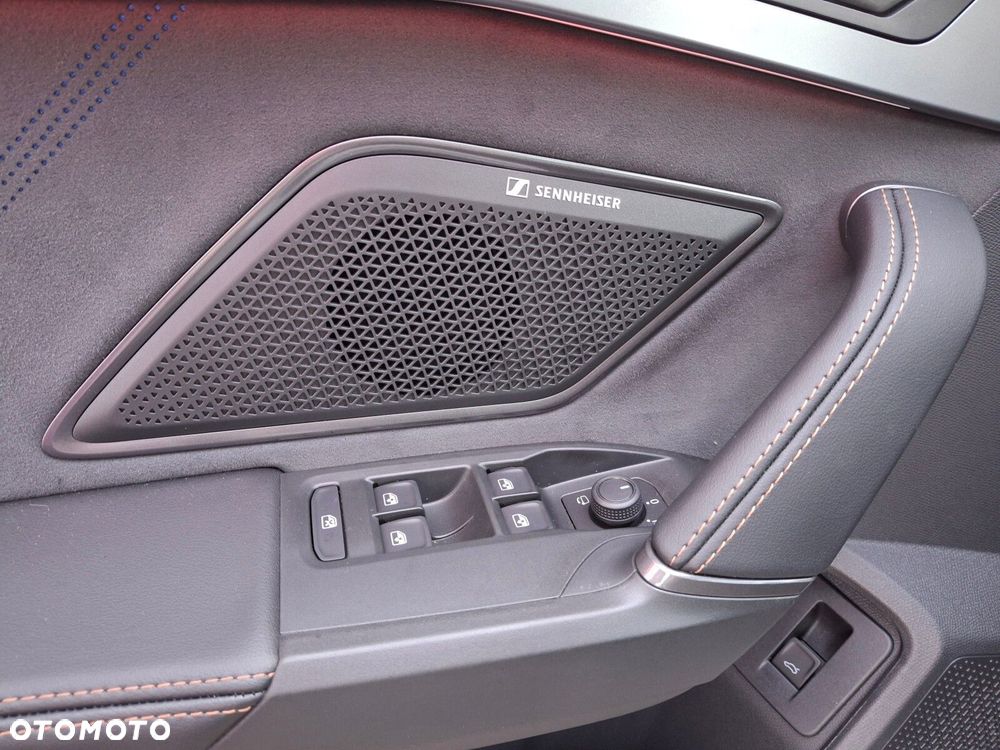 Cupra Formentor 1.5 eTSI mHEV DSG - 13