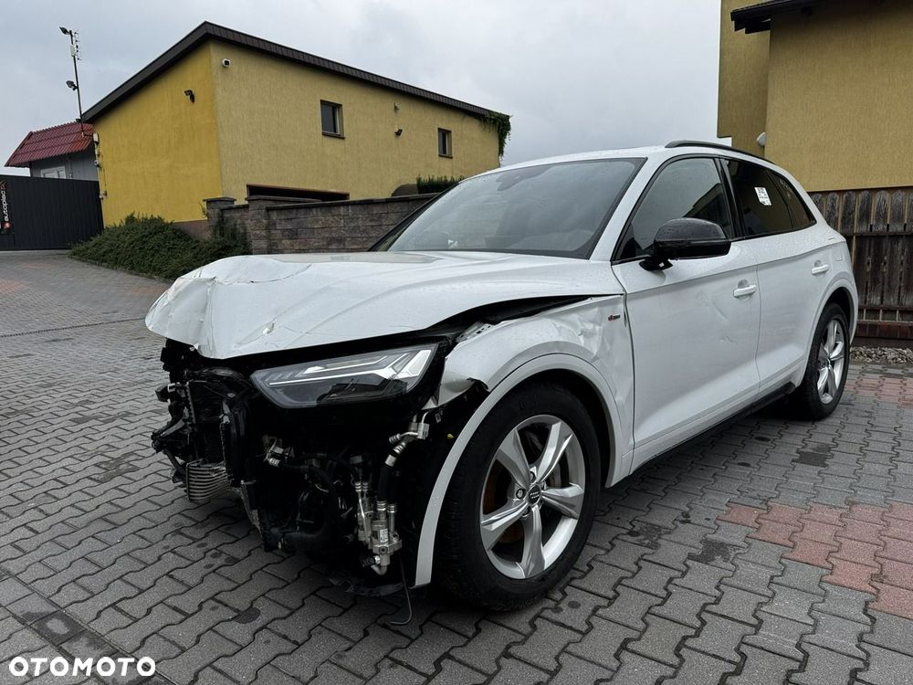 Audi Q5 55 TFSI e Quattro S Line S tronic - 2