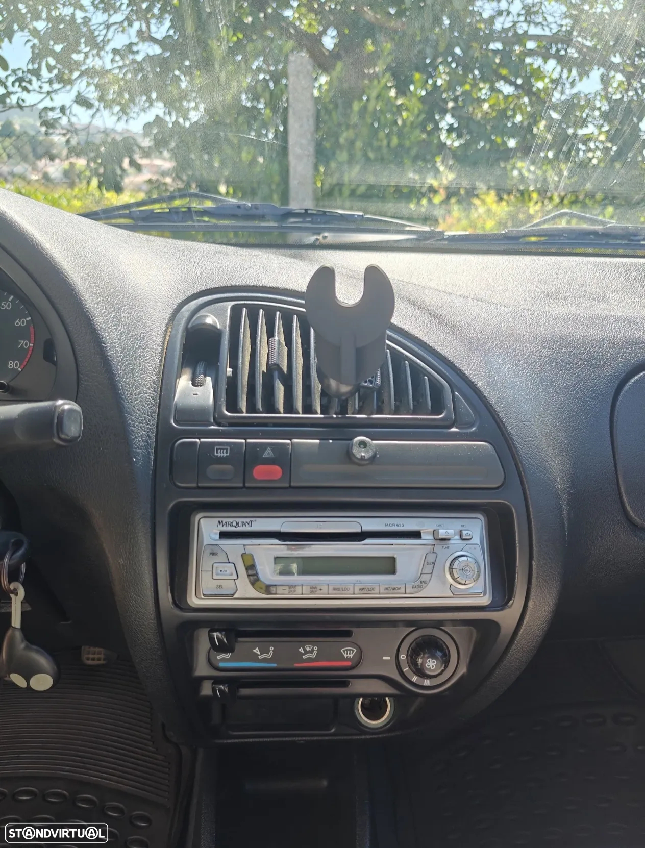 Citroën Saxo 1.1i Exclusive - 12