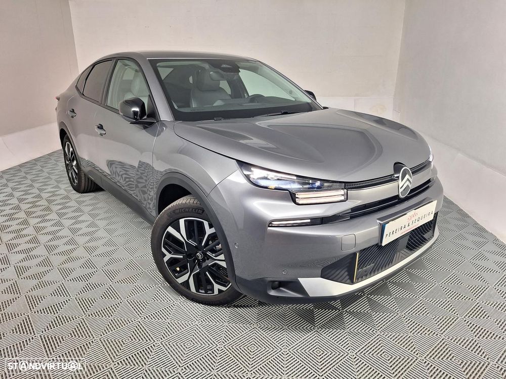 Citroën e-C4 X