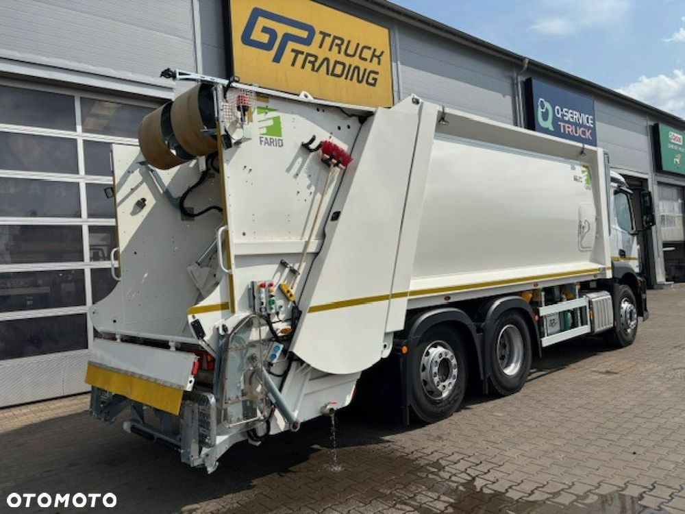 Mercedes-Benz Actros - 5