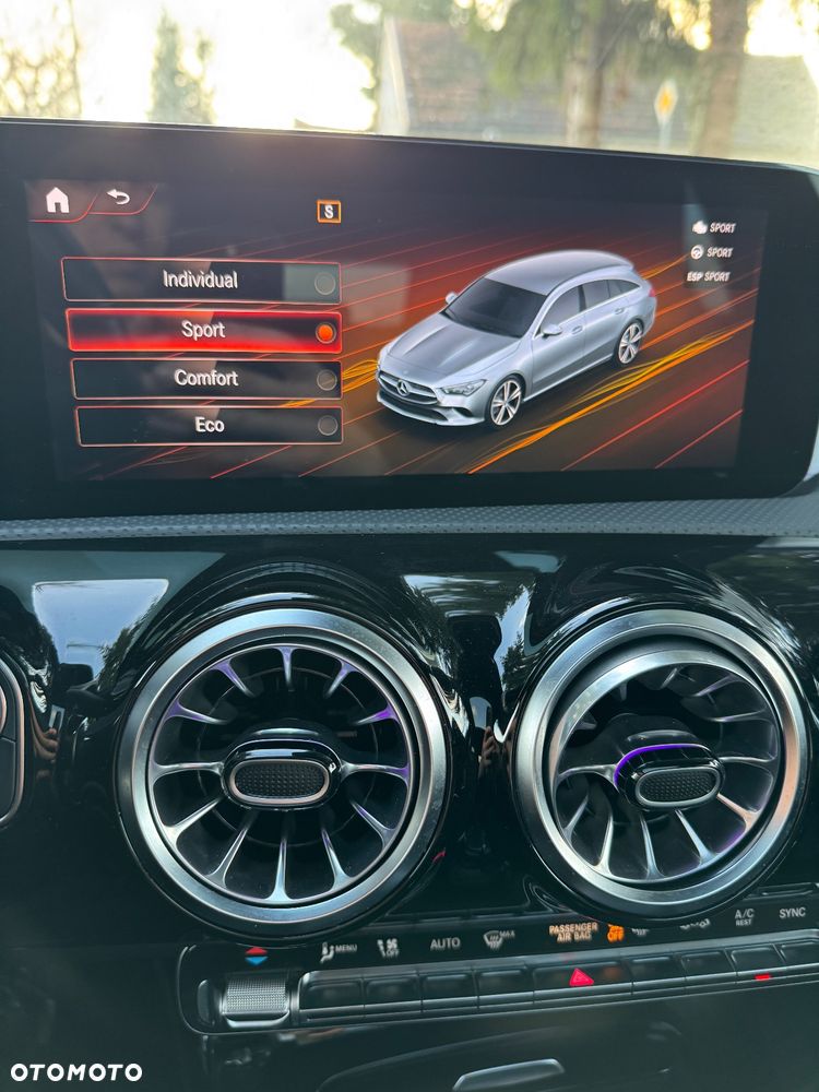 Mercedes-Benz CLA 200 d 8G-DCT AMG Line - 29