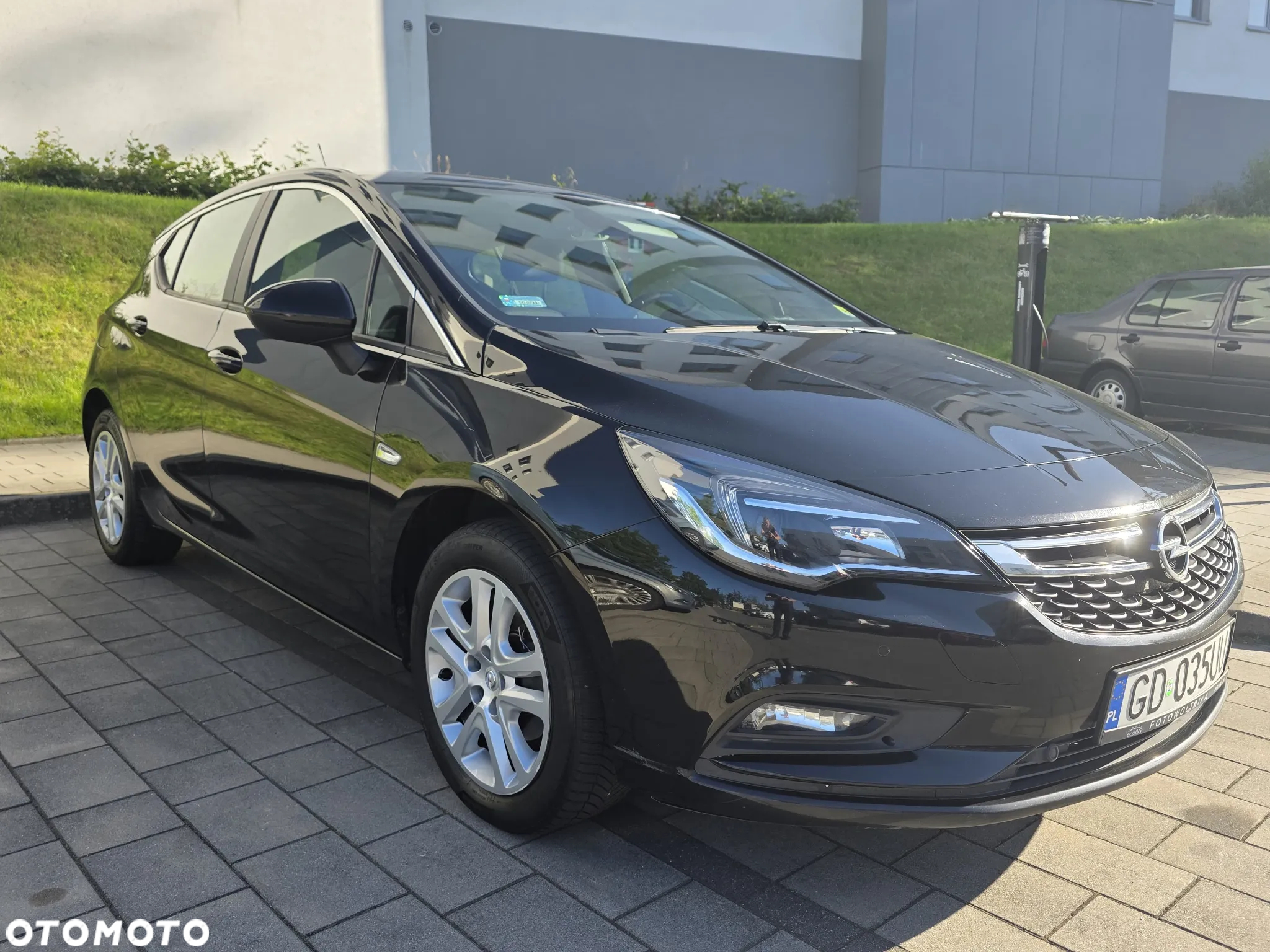 Opel Astra V 1.4 T Enjoy S&S - 13