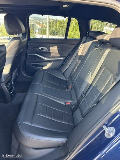 BMW 330 - 10
