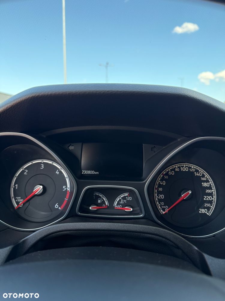 Ford Focus 2.0 TDCi ST - 7