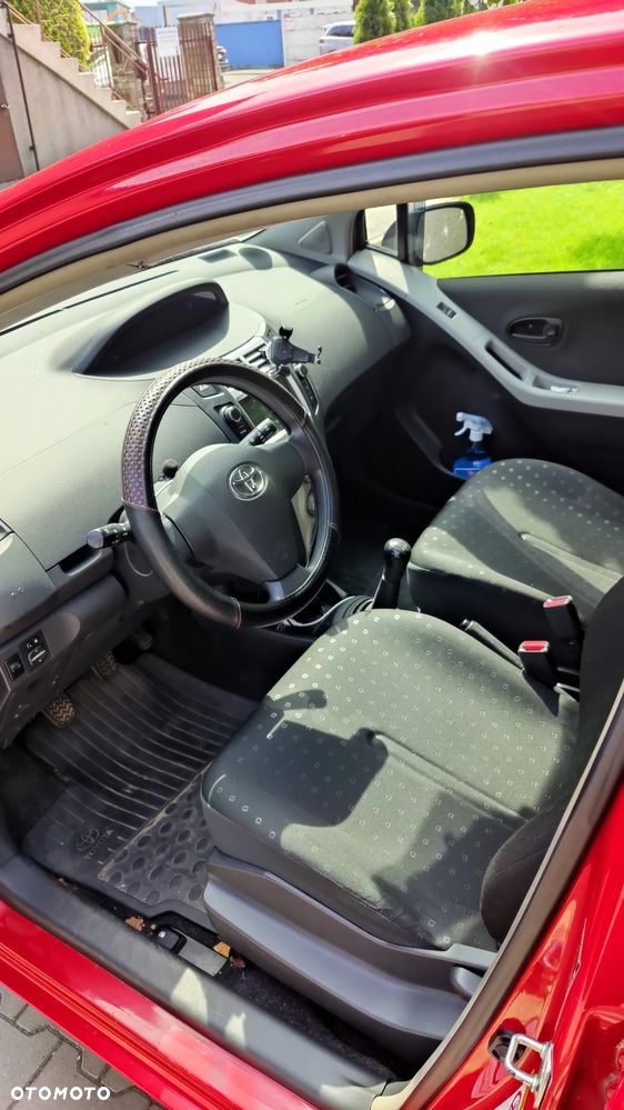 Toyota Yaris 1.0 VVT-i Luna - 6