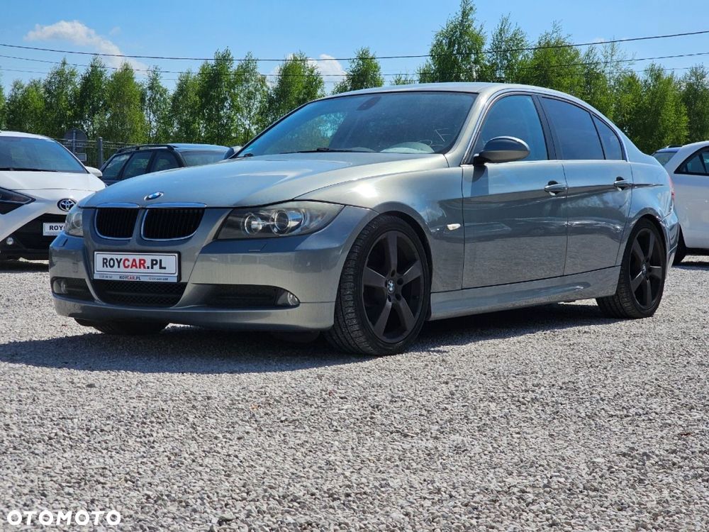 BMW Seria 3 330i - 21