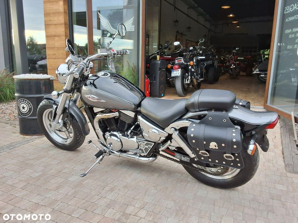 Suzuki Marauder - 11