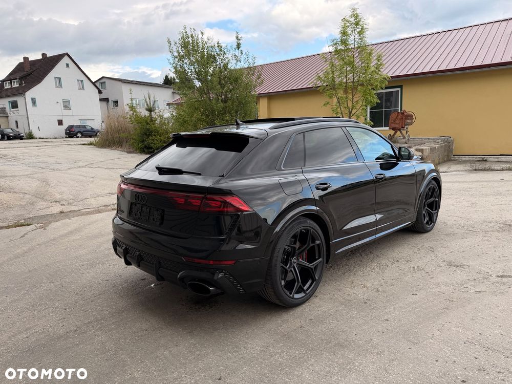 Audi RS Q8 TFSI quattro tiptronic Performance - 5