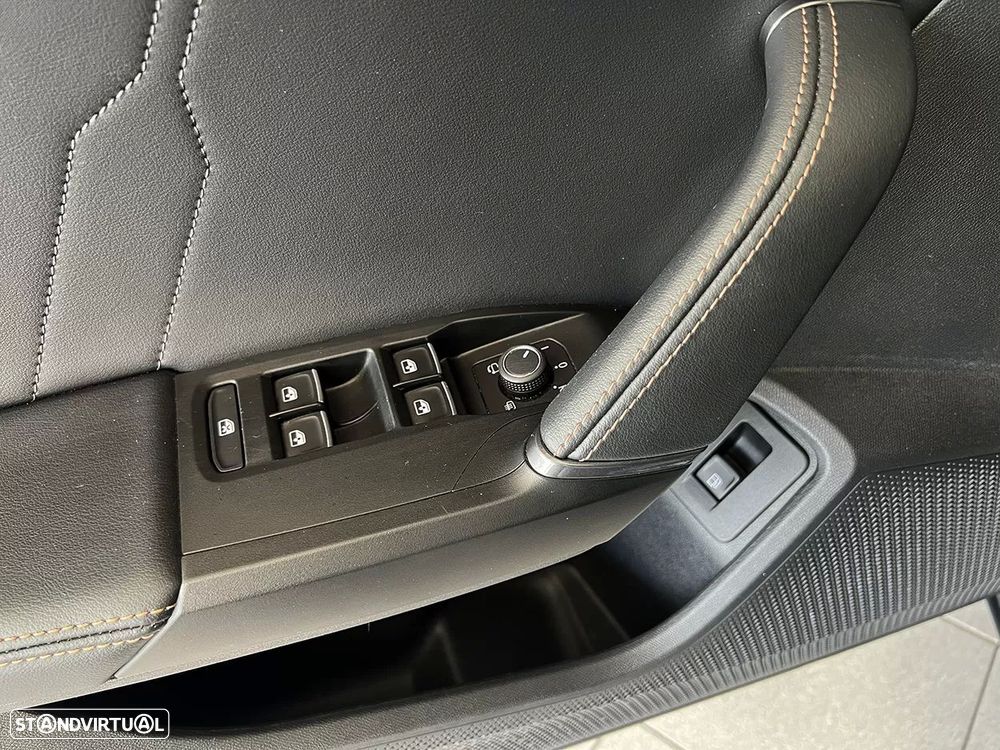 Cupra Formentor 1.4 e-Hybrid DSG - 19