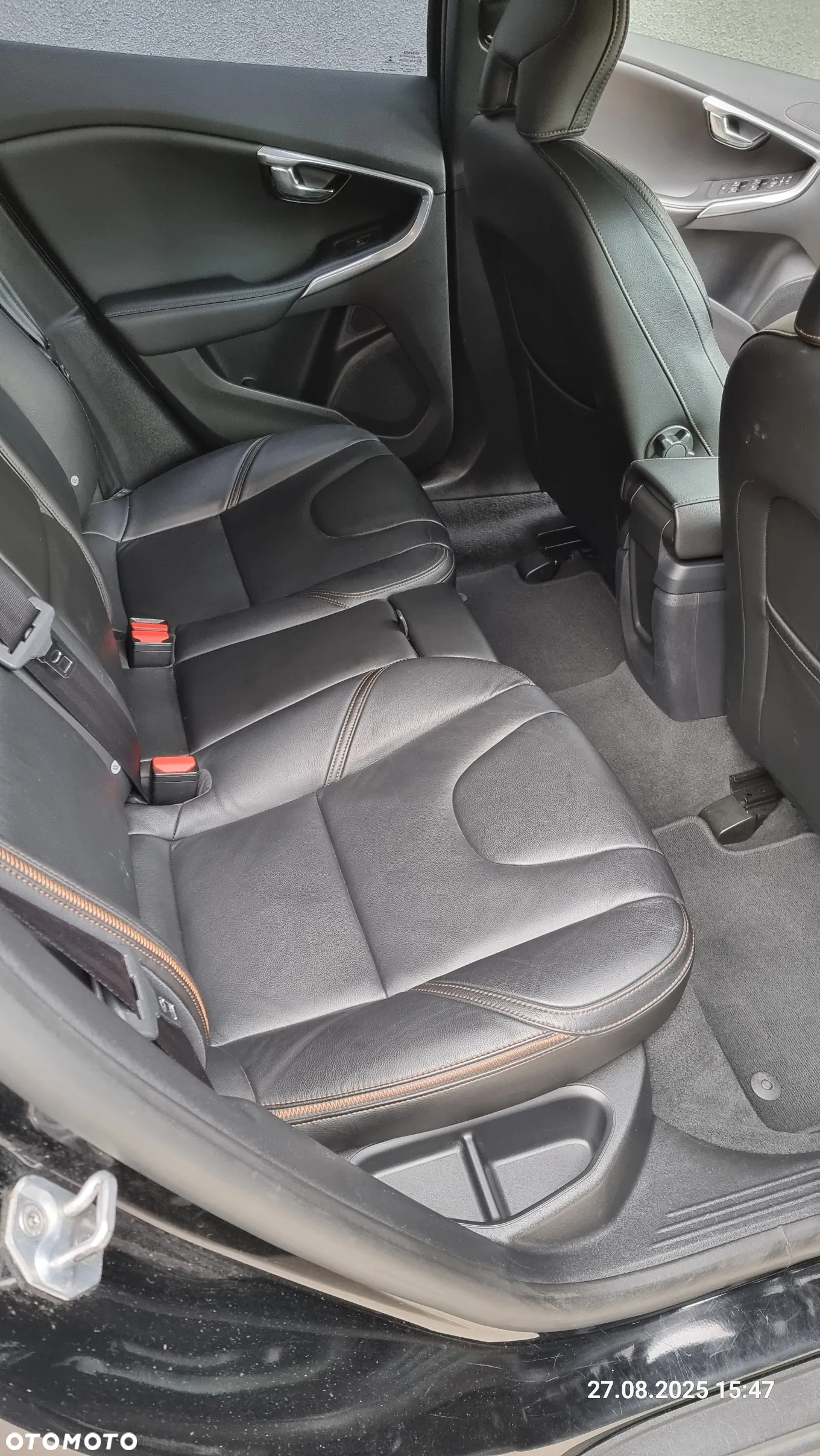 Volvo V40 T3 Drive-E R-Design Kinetic - 8