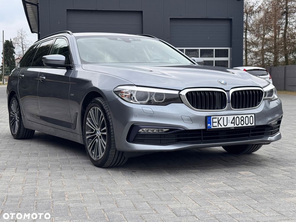 BMW Seria 5 520d xDrive Sport Line sport - 12