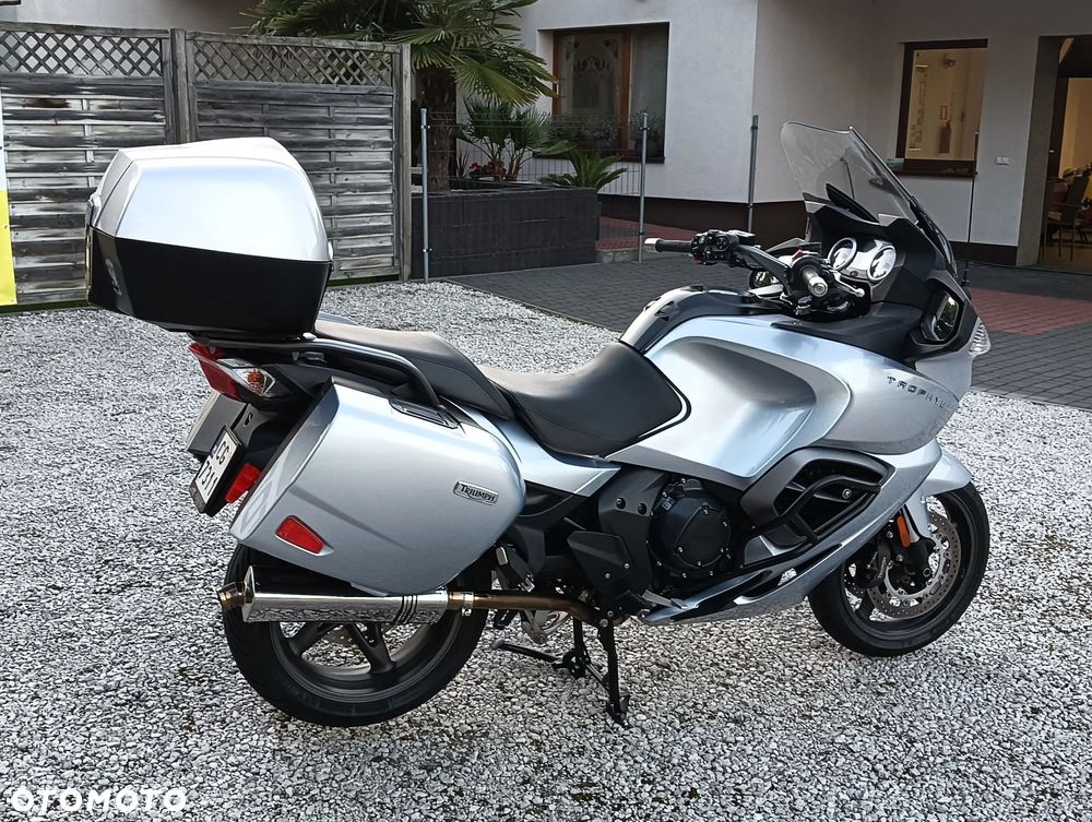 Triumph Trophy - 15
