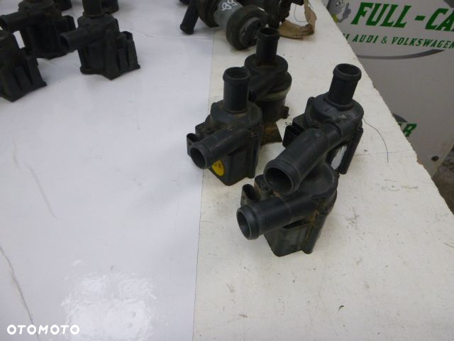 AUDI VW SKODA SEAT DODATKOWA POMPKA WODY 1K0965561F 06H121601E 7H0965561A - 6