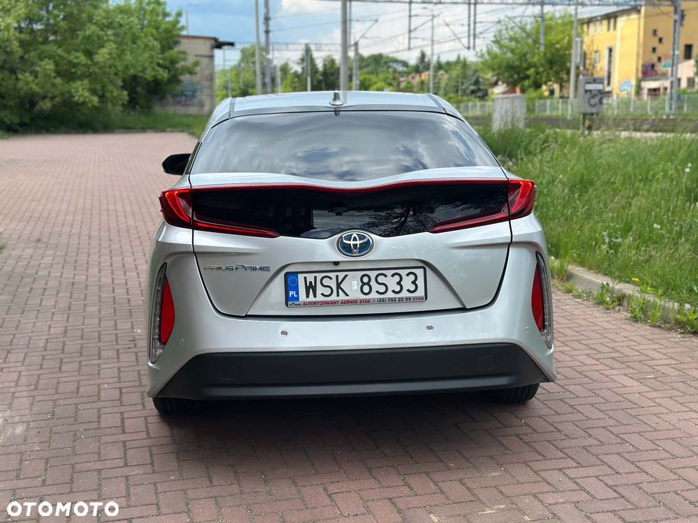 Toyota Prius - 8