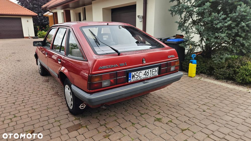 Opel Ascona - 5