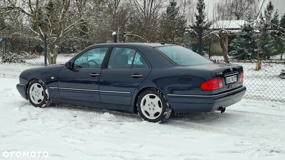 Mercedes-Benz Klasa E 430 Avantgarde - 37