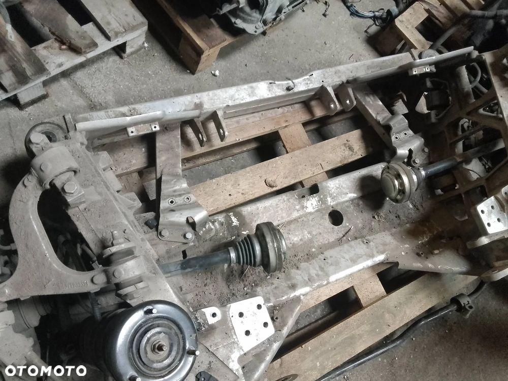 Zawieszenie tylne Fisker Karma - 4