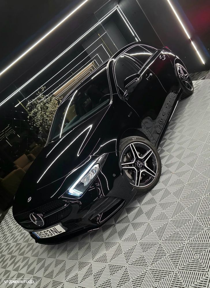 Mercedes-Benz A 250 e AMG Line - 10