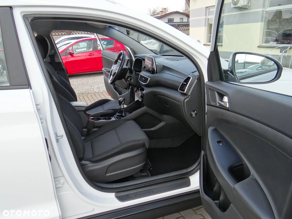 Hyundai Tucson blue 1.6 GDi 2WD Passion - 32