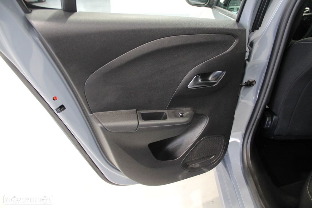 Opel Corsa 1.2 T GS - 25