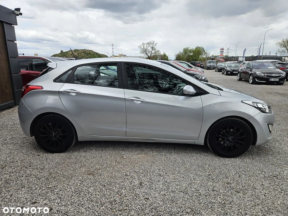 Hyundai i30 1.4 Fifa World Cup Edition - 12